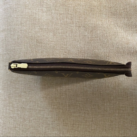 Louis Vuitton Pochette Accessories Bundle - Picture 7 of 14